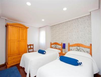 фото отеля Apartamentos Turisticos El Cueto