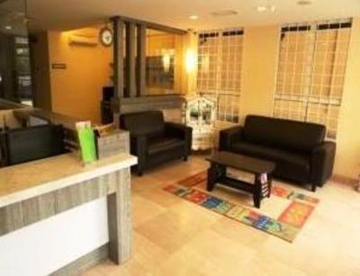фото отеля Hotel Seniman Sentul
