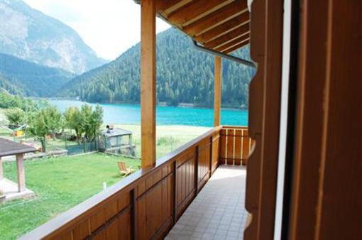 фото отеля Residence Al Lago Auronzo di Cadore