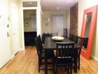 фото отеля Theater District Apartment Puts You In The Center Of NYC