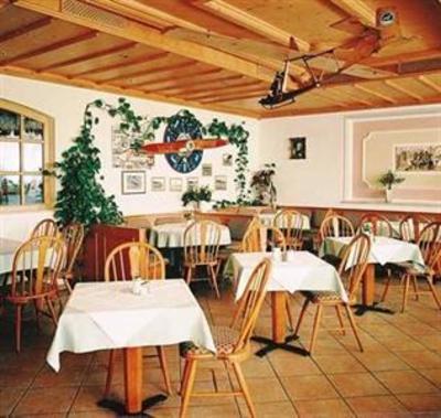 фото отеля Landgasthof Zum Eibenwald