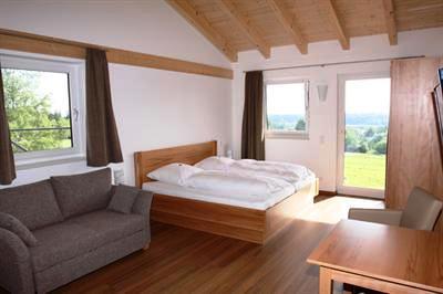 фото отеля Landgasthof Zum Eibenwald
