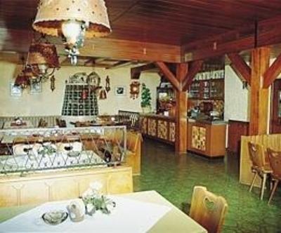 фото отеля Landgasthof Zum Eibenwald