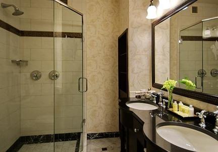 фото отеля Brown Palace Hotel