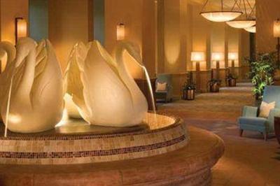 фото отеля Walt Disney World Swan
