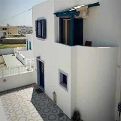 фото отеля Vivere A Plakes Apartments Milos