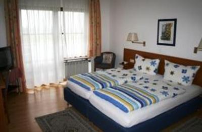 фото отеля Hotel Waldblick-Garni