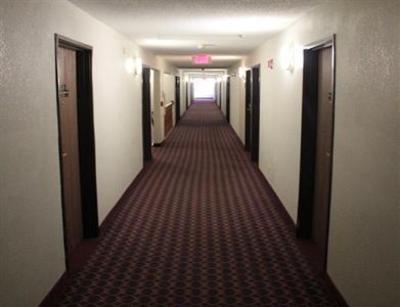 фото отеля Val U Stay Inn & Suites