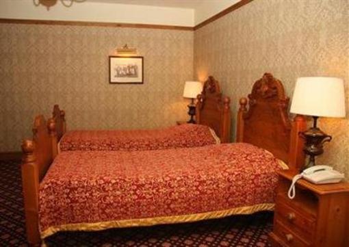 фото отеля West Bay Hotel Bridport