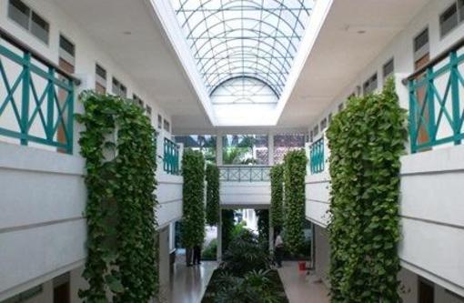 фото отеля Hotel Sulawesi Jember