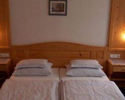 фото отеля Hotel Kirchenwirt Strobl am Wolfgangsee