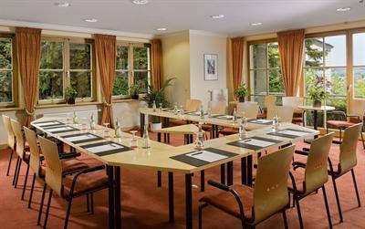 фото отеля Hotel & Residenz Hohenzollern