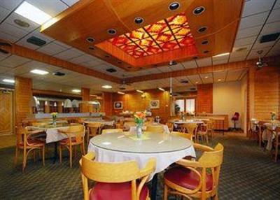 фото отеля Quality Inn & Suites Athens (Texas)
