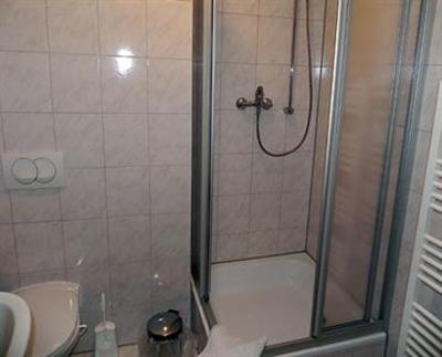 фото отеля Pension Zum Blumchen Schwerin