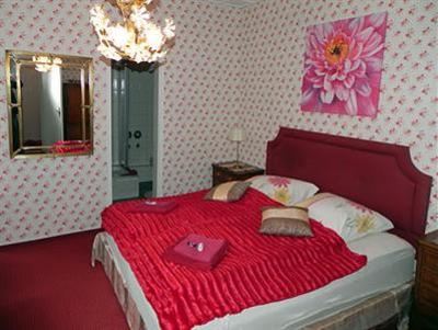 фото отеля Pension Zum Blumchen Schwerin
