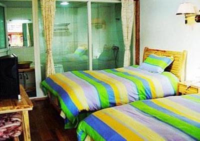 фото отеля Ren He Spring Inn Lijiang