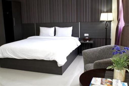 фото отеля Bagus Inn Cirebon