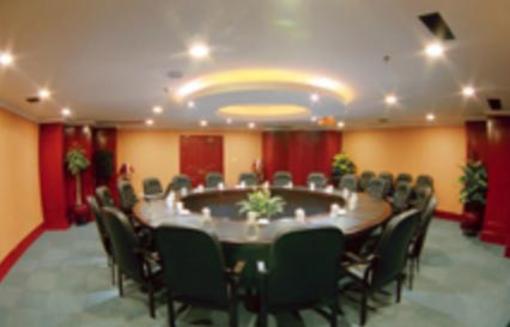 фото отеля Triumphal Arch Hotel Huzhou