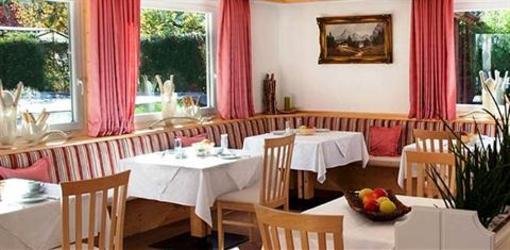 фото отеля Pension Larchenhof