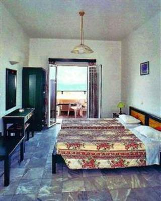 фото отеля Knossos Apartments Panormo