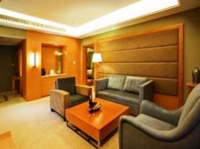 фото отеля Kunshan Dianshan Lake Century Hotel