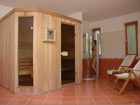 фото отеля Hullam Villa Bed & Breakfast Balatonmariafurdo