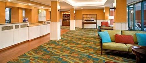 фото отеля Holiday Inn & Suites North Beach