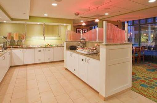 фото отеля Holiday Inn & Suites North Beach