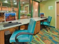 Holiday Inn & Suites North Beach