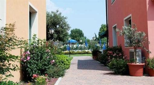 фото отеля Residence Borgomare