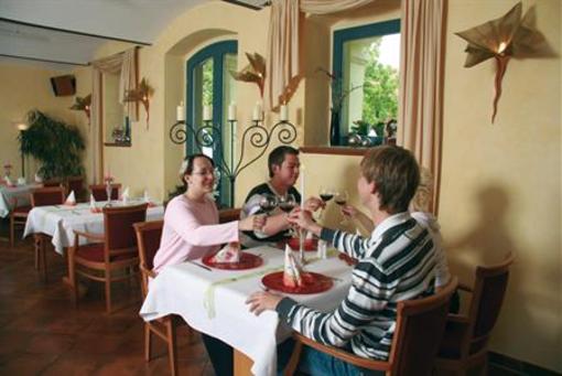 фото отеля Hotel Moritz an der Elbe