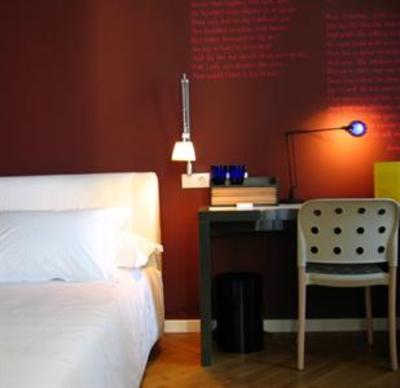 фото отеля Hotel de las Letras