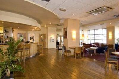 фото отеля Premier Inn West Bromwich Central