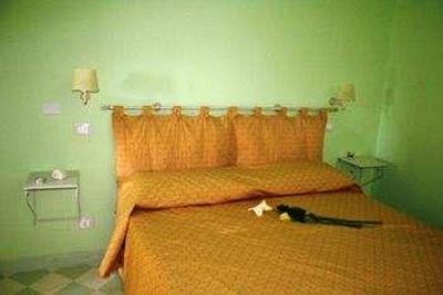 фото отеля Casa Vacanze Nobilis Bed & Breakfast Noto