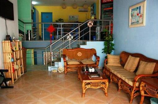 фото отеля Redbud Flower International Youth Hostel