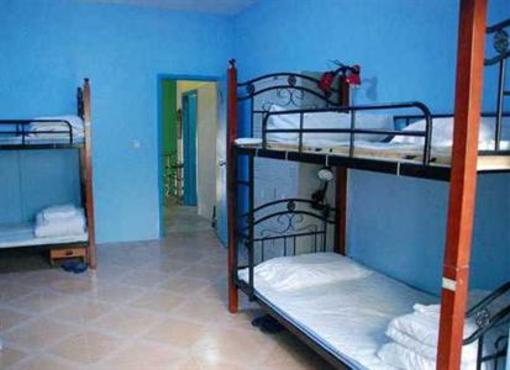 фото отеля Redbud Flower International Youth Hostel