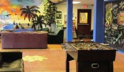 фото отеля SameSun Backpackers Lodge Kelowna