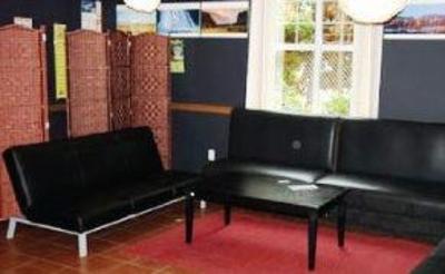 фото отеля SameSun Backpackers Lodge Kelowna