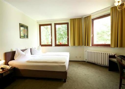 фото отеля Hotel & Restaurant Waldschlosschen