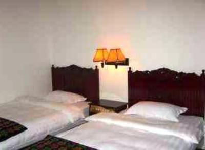 фото отеля Dali Four Season Flower Inn