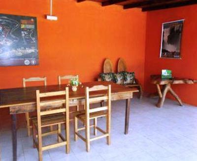фото отеля Residencial Azaleas Place Guest House