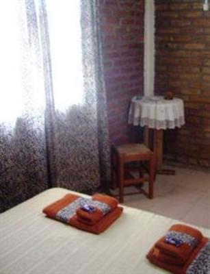 фото отеля Residencial Azaleas Place Guest House