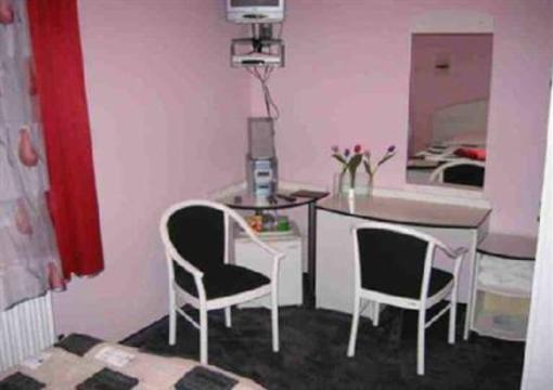 фото отеля Pension L-Club