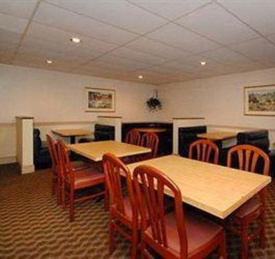 фото отеля Quality Inn & Suites Lancaster (Pennsylvania)