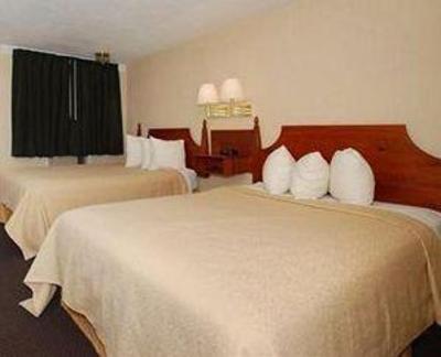 фото отеля Quality Inn & Suites Lancaster (Pennsylvania)