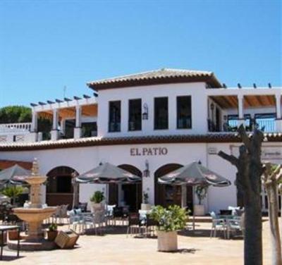 фото отеля Hostal El Jardin