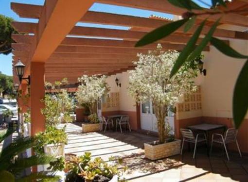 фото отеля Hostal El Jardin
