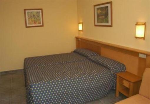 фото отеля Hostal El Jardin