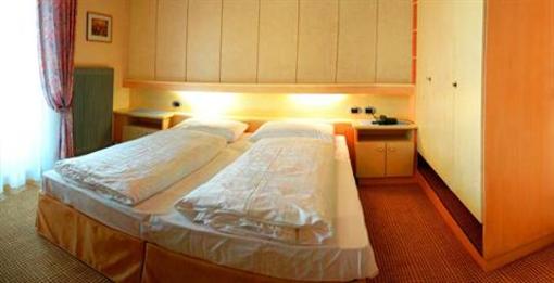 фото отеля Hotel Hubertushof Natz-Schabs