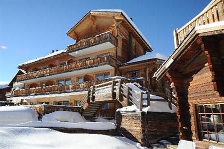 фото отеля Hostellerie Du Pas De L'Ours